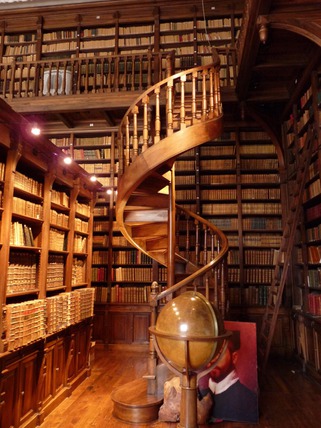 Bibliothèque Patrimoniale et de Recherche du Grand Cahors 5 - Cahors